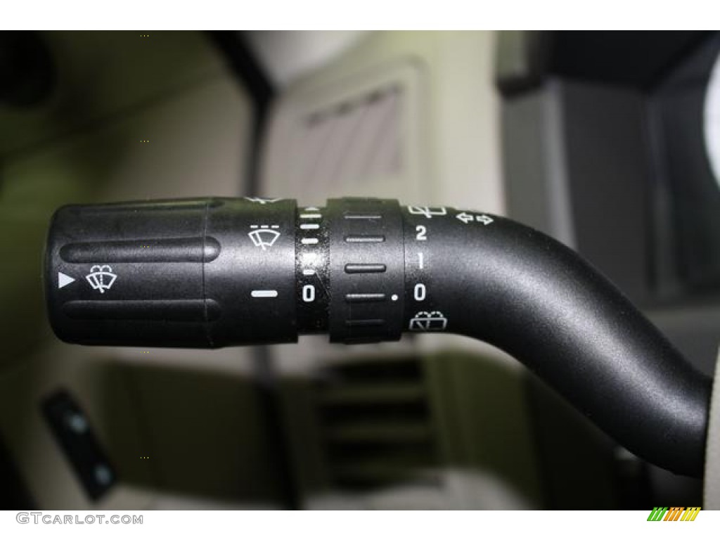 2009 Escape Hybrid - Oxford White / Stone photo #38