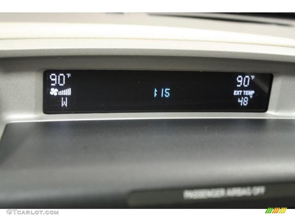 2009 Escape Hybrid - Oxford White / Stone photo #41