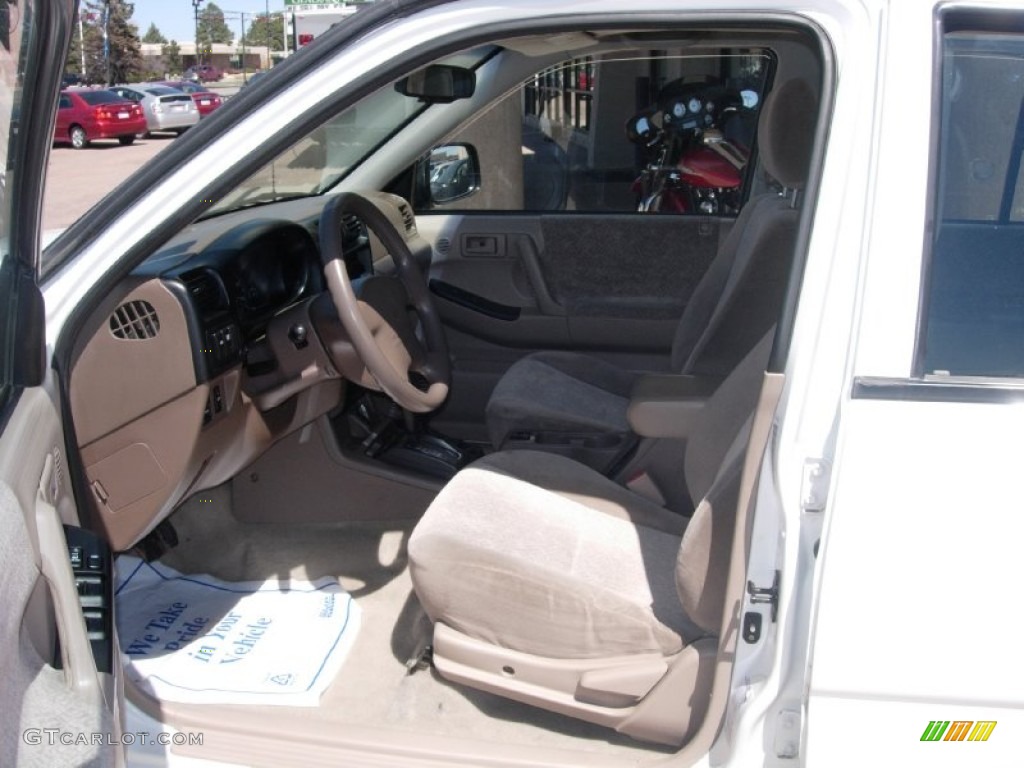 2000 Rodeo LS 4WD - Alpine White / Beige photo #7