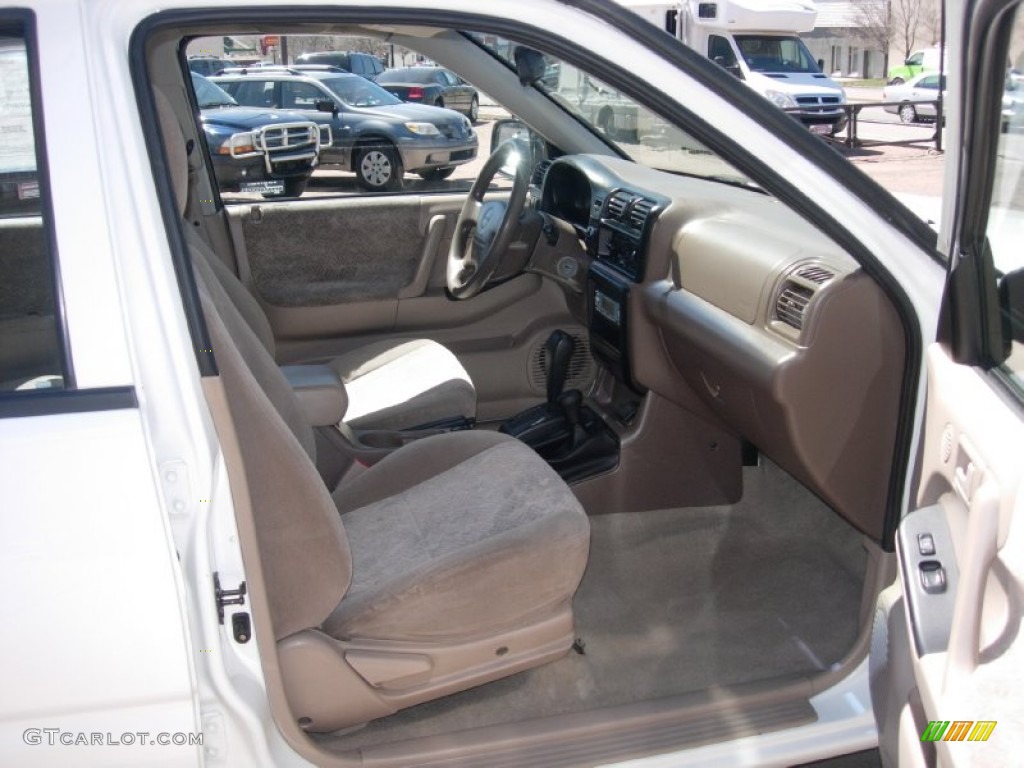 2000 Rodeo LS 4WD - Alpine White / Beige photo #10