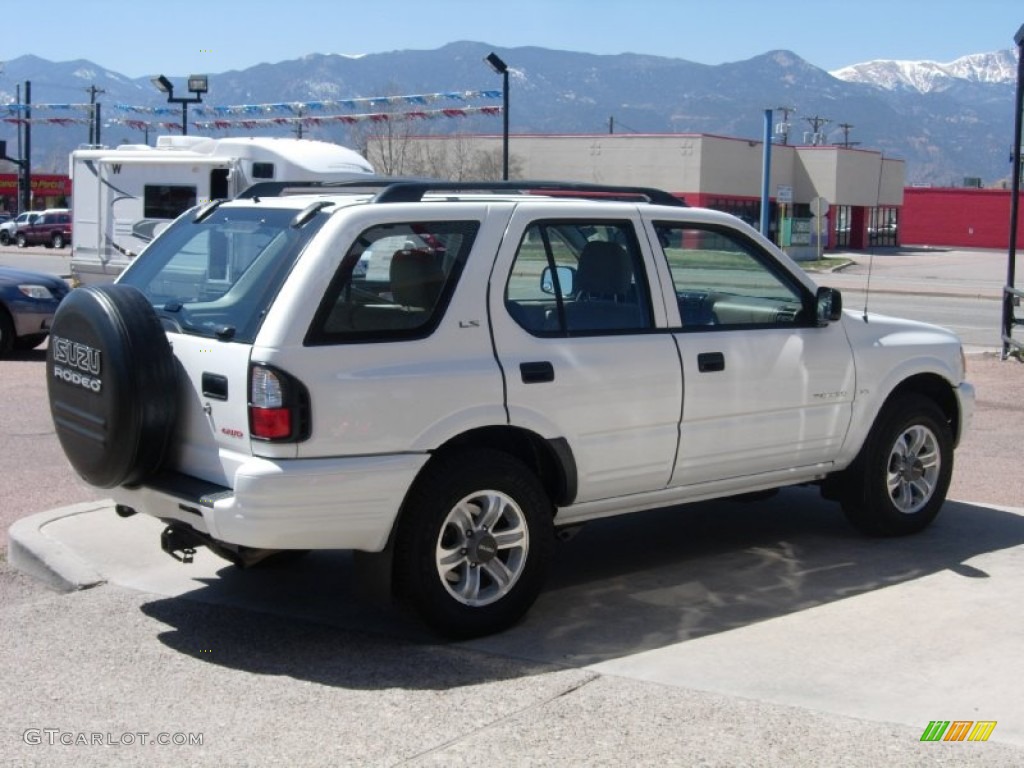 2000 Rodeo LS 4WD - Alpine White / Beige photo #14