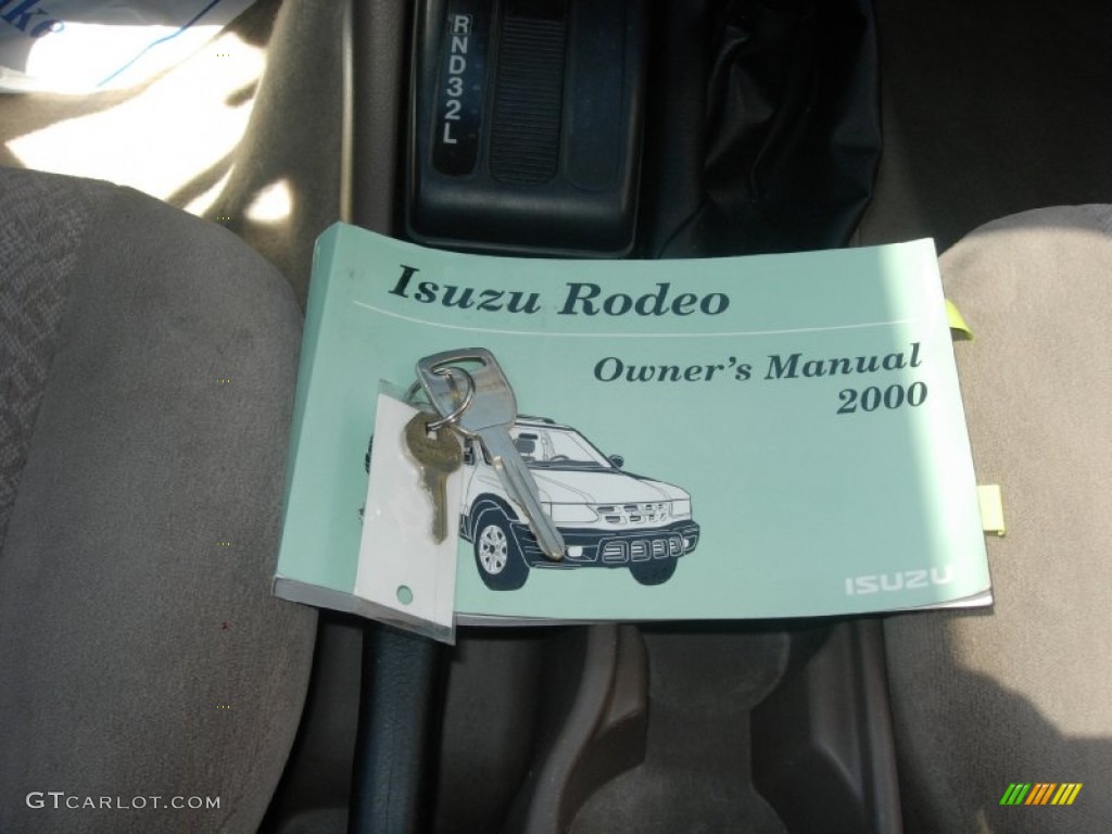 2000 Rodeo LS 4WD - Alpine White / Beige photo #19