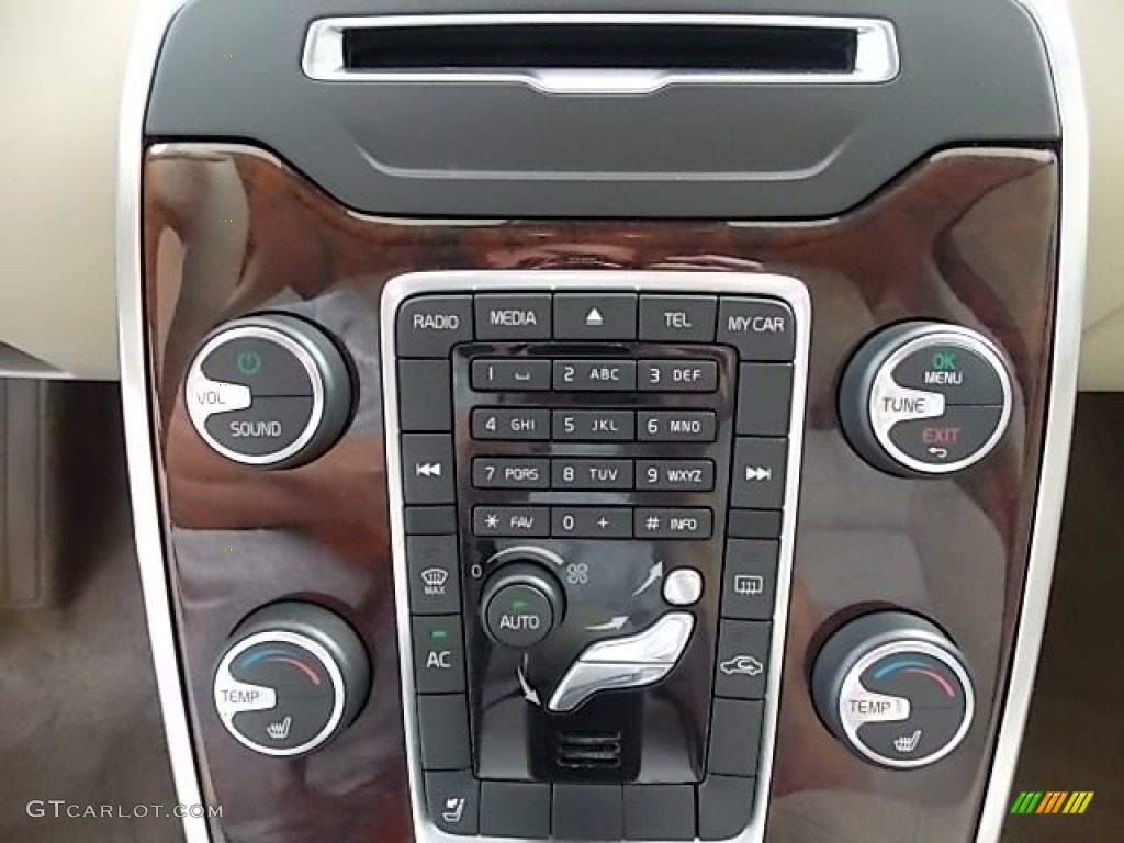 2012 Volvo S80 3.2 Controls Photos