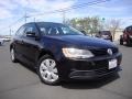 Black - Jetta SE Sedan Photo No. 1