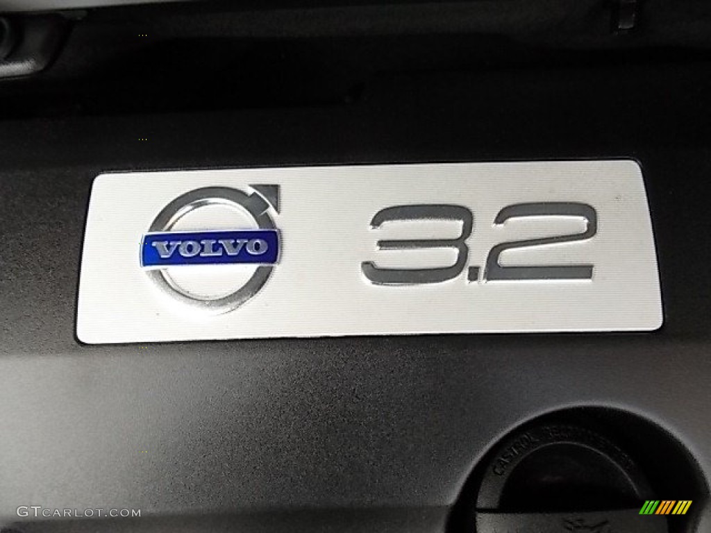 2012 Volvo S80 3.2 Marks and Logos Photos