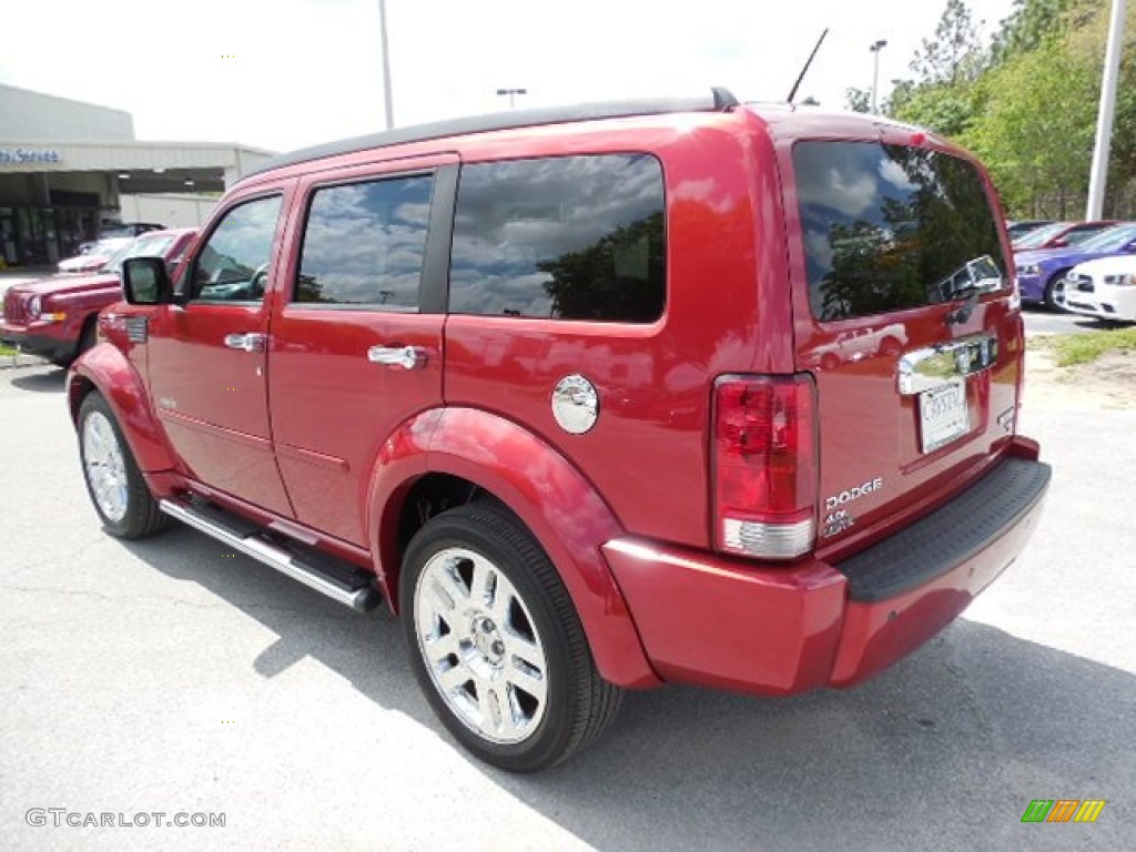 2009 Nitro R/T - Inferno Red Crystal Pearl / Dark Slate Gray photo #3