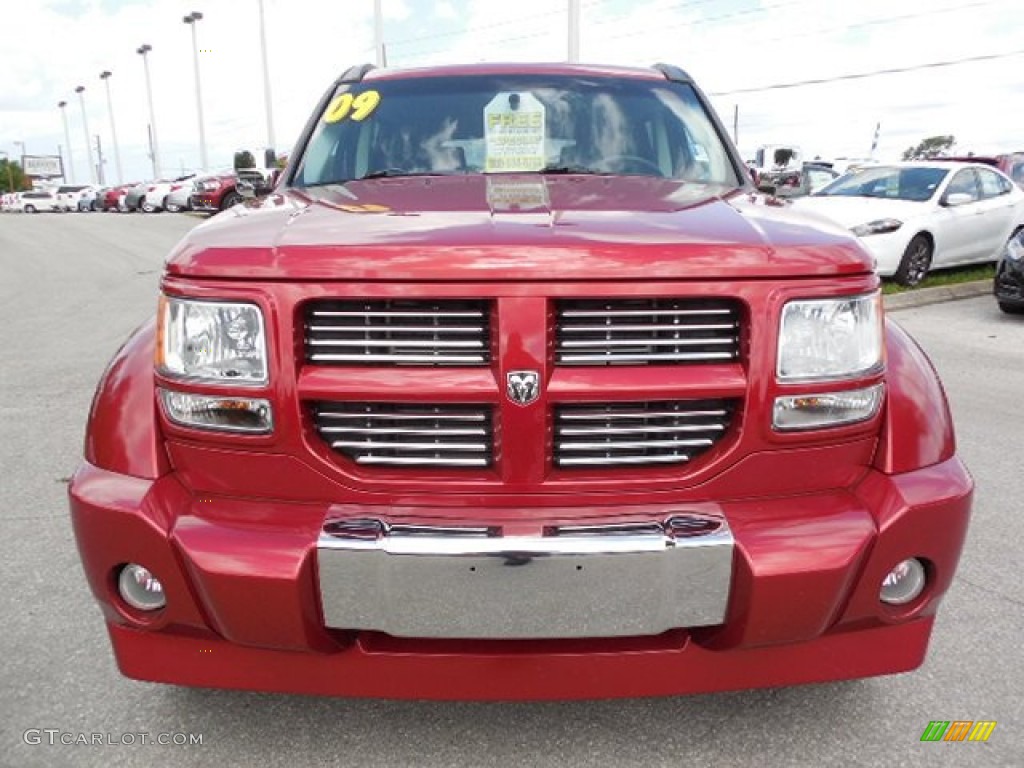 2009 Nitro R/T - Inferno Red Crystal Pearl / Dark Slate Gray photo #14