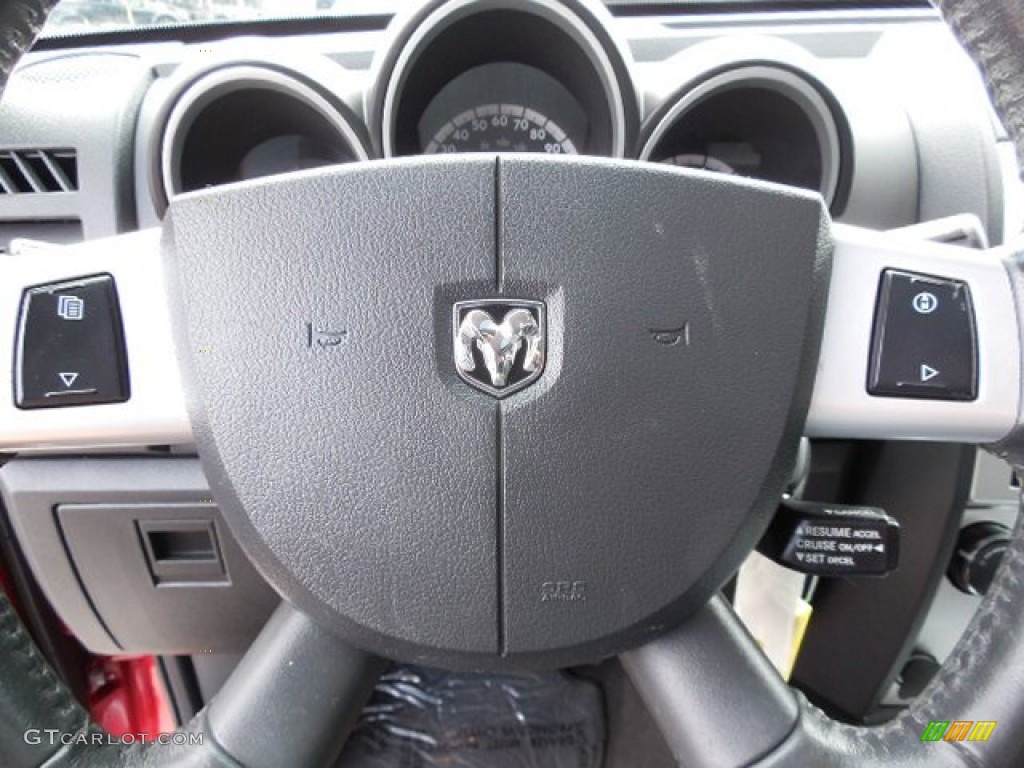 2009 Nitro R/T - Inferno Red Crystal Pearl / Dark Slate Gray photo #23