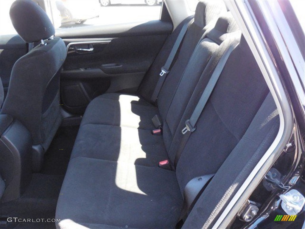 2013 Altima 2.5 S - Super Black / Charcoal photo #16