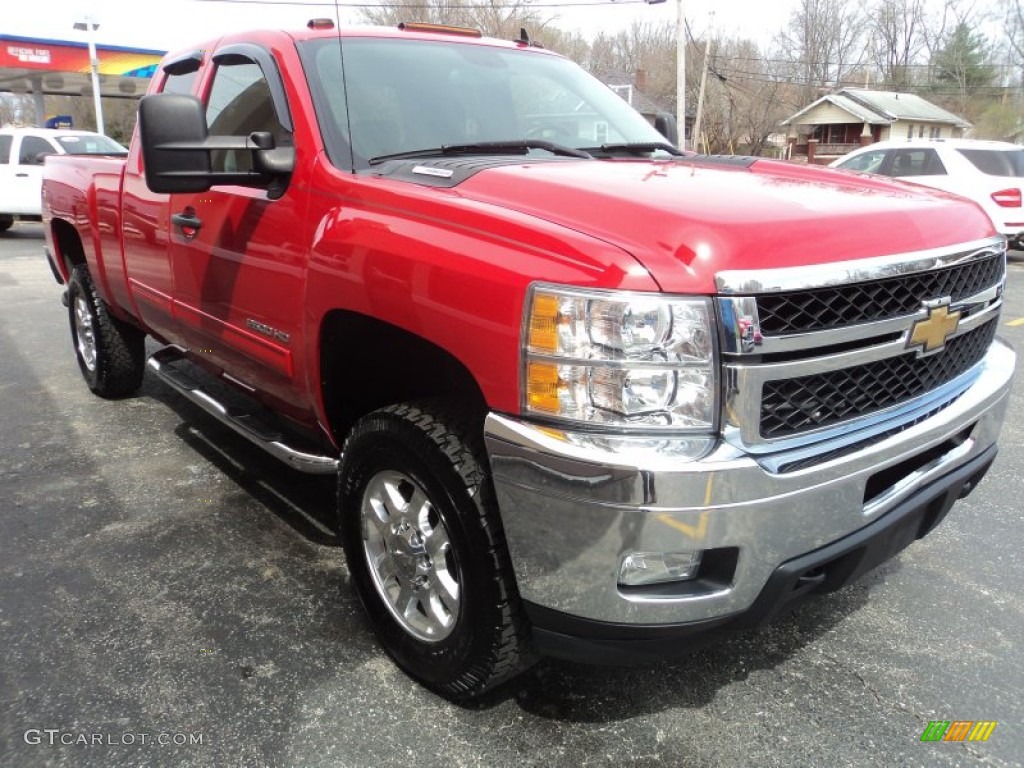 Victory Red 2011 Chevrolet Silverado 2500HD LT Extended Cab 4x4 Exterior Photo #92466184