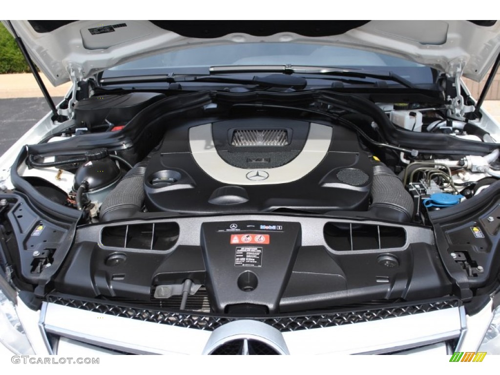 2011 Mercedes-Benz E 550 Cabriolet Engine Photos