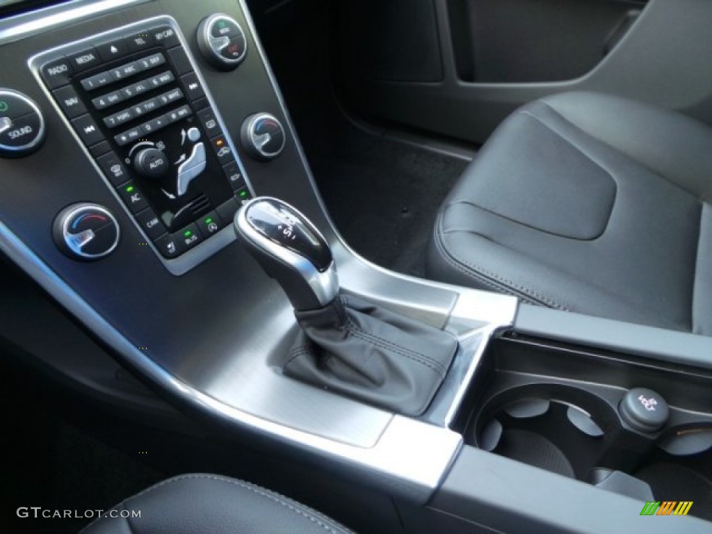 2015 Volvo XC60 T5 Drive-E 8 Speed Geartronic Automatic Transmission Photo #92469211