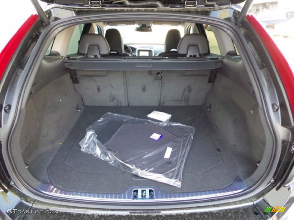2015 Volvo XC60 T5 Drive-E Trunk Photo #92469412
