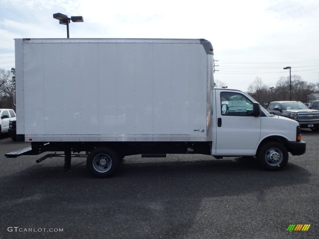 2014 Express Cutaway 3500 Moving Van - Summit White / Medium Pewter photo #4