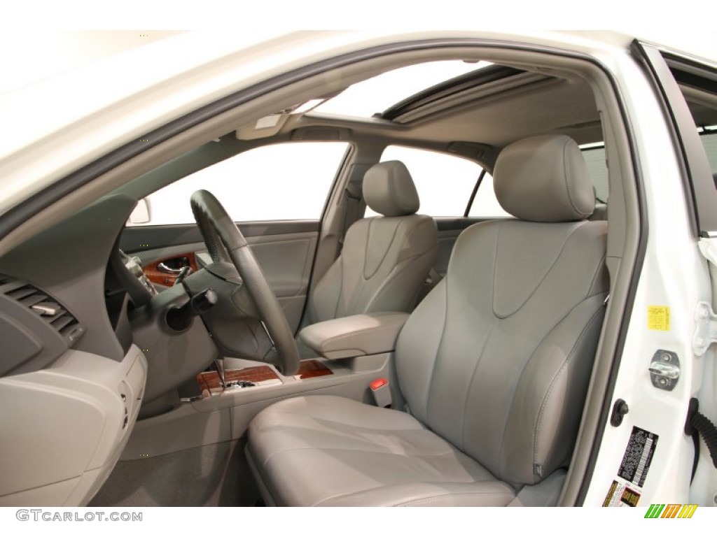 2011 Toyota Camry XLE Interior Color Photos
