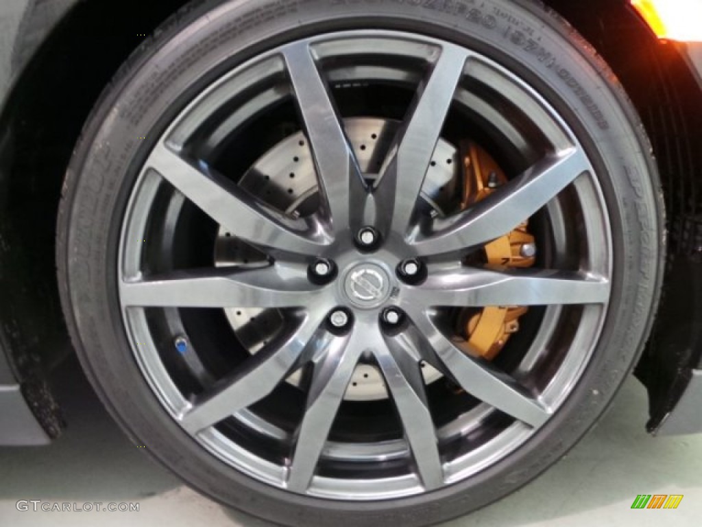 2013 Nissan GT-R Premium Wheel Photos