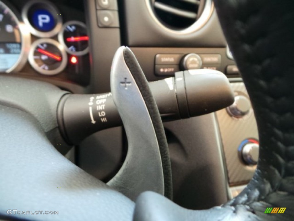 2013 Nissan GT-R Premium Controls Photos