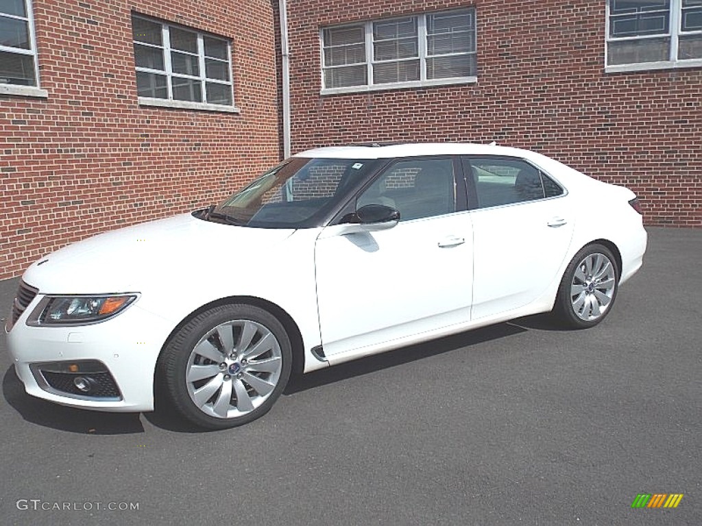 2011 9-5 Aero XWD Sedan - Arctic White / Parchment photo #1