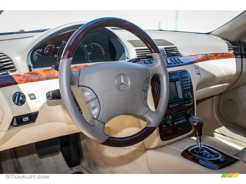 2002 Mercedes-Benz S 500 Sedan Java Dashboard Photo #92482028