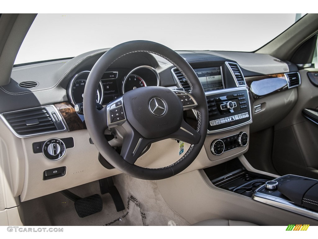 Almond Beige Interior 2014 Mercedes-Benz GL 550 4Matic Photo #92484311