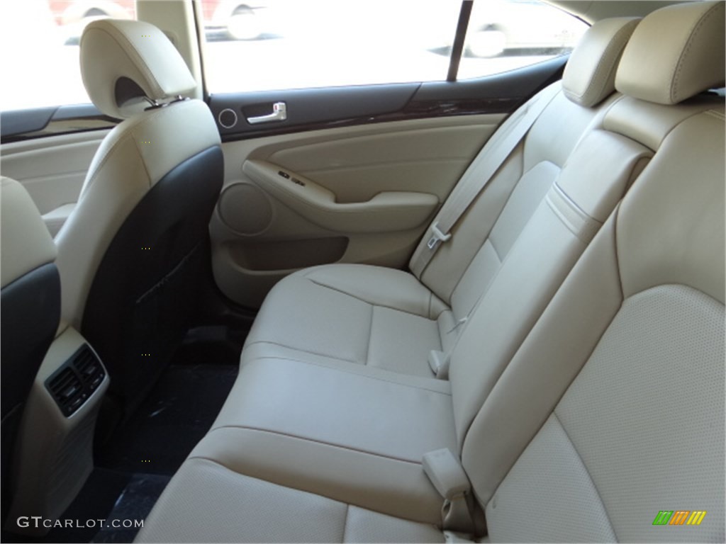 2014 Cadenza Premium - Snow White Pearl / Beige photo #9