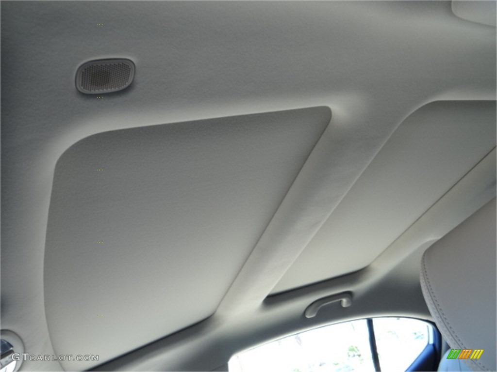 2014 Kia Cadenza Premium Sunroof Photos