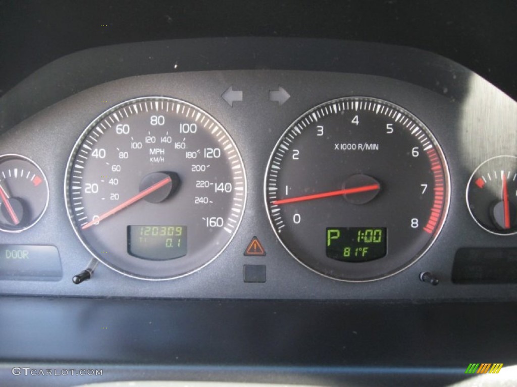 2005 S60 2.5T AWD - Platinum Green Metallic / Taupe photo #13
