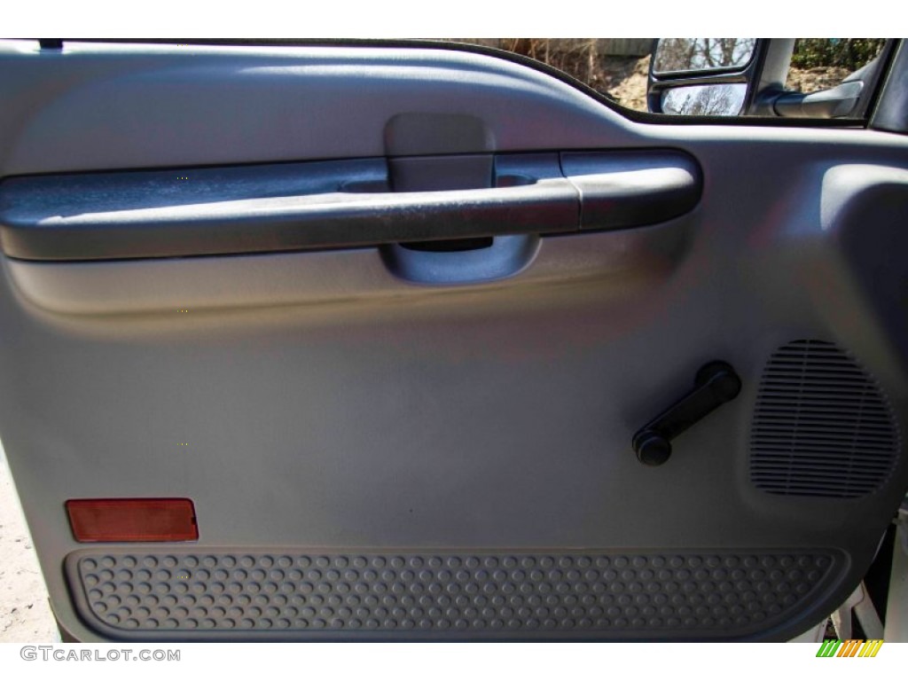 2004 F250 Super Duty XL SuperCab 4x4 - Oxford White / Medium Parchment photo #10