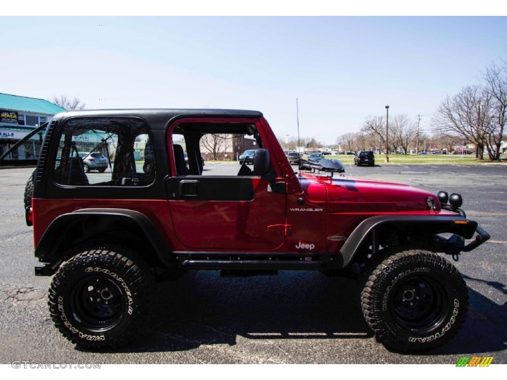 1998 Wrangler SE 4x4 - Chili Pepper Red Pearl / Mist Grey photo #7