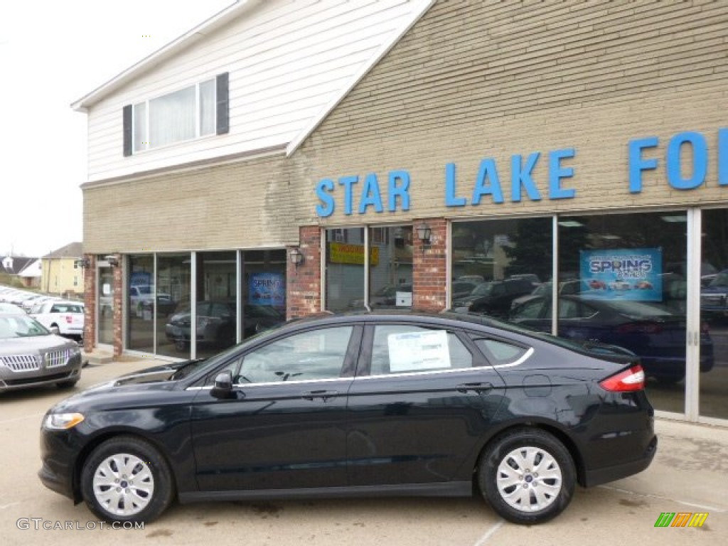 2014 Fusion S - Dark Side / Earth Gray photo #8