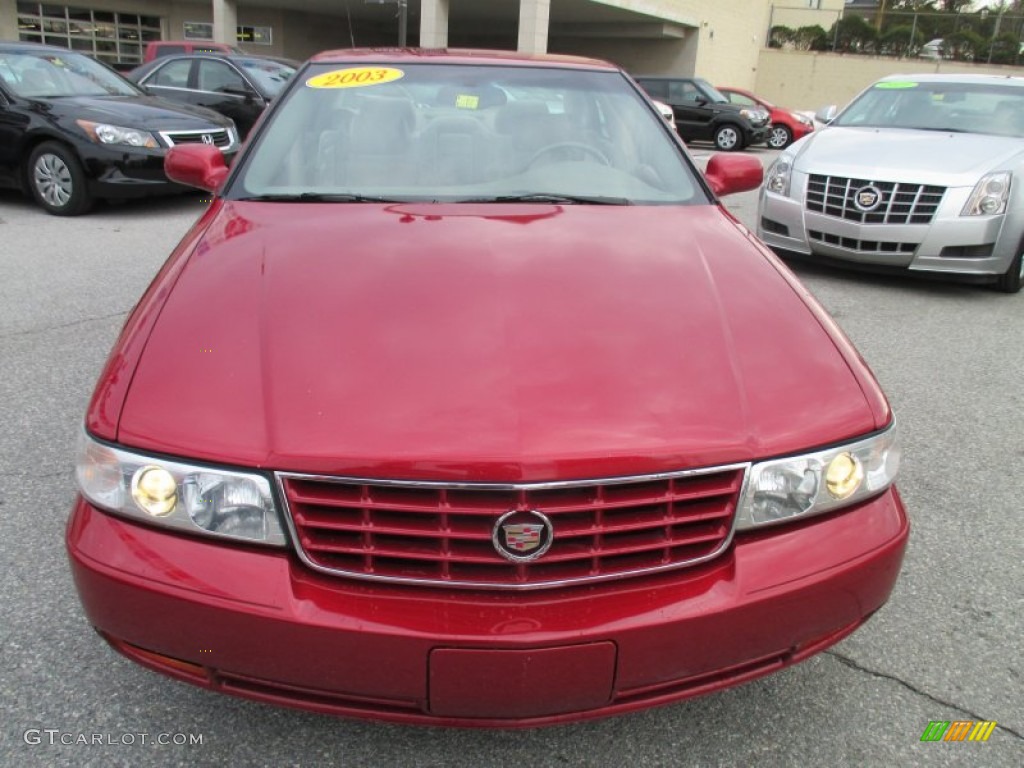 2003 Seville SLS - Crimson Red Pearl / Neutral Shale photo #9