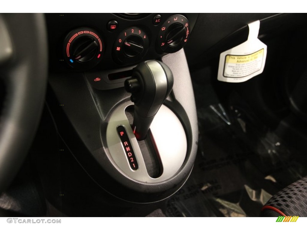 2013 Mazda MAZDA2 Touring 4 Speed Automatic Transmission Photo #92503053