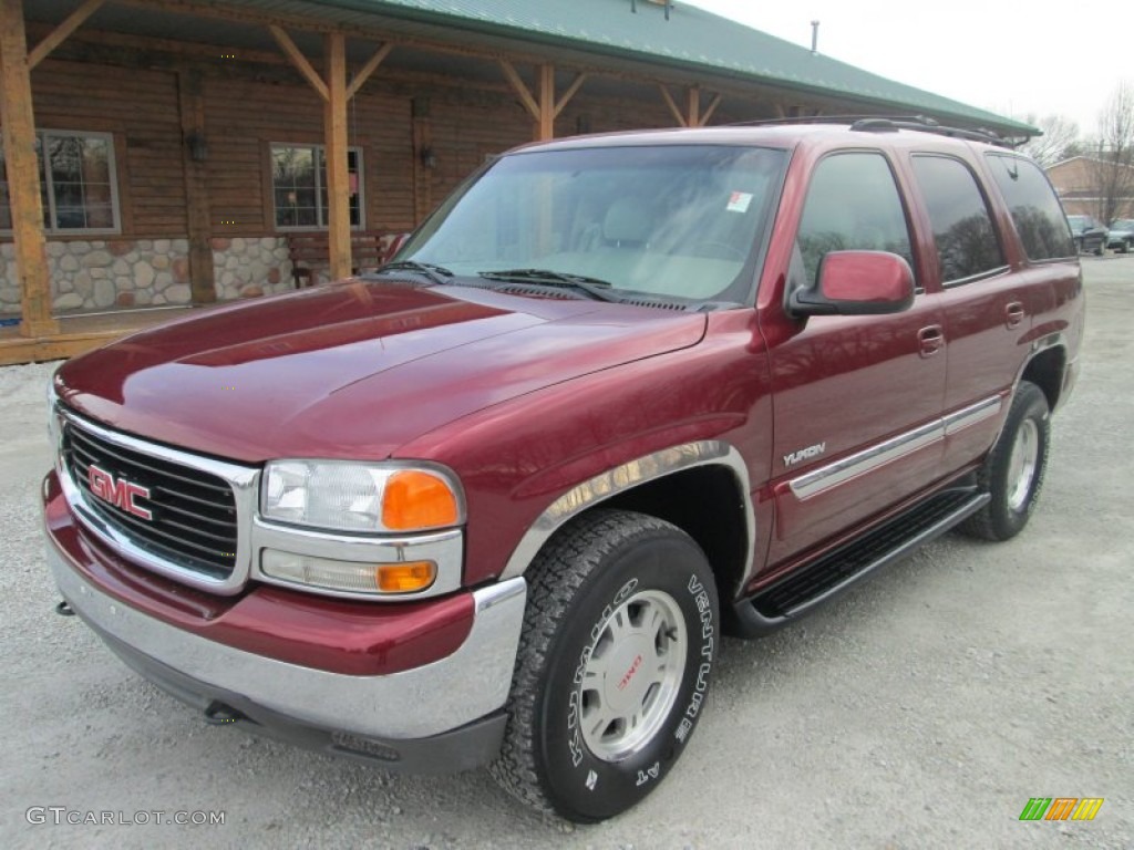 2001 Yukon SLT 4x4 - Garnet Red Metallic / Neutral Tan/Shale photo #2