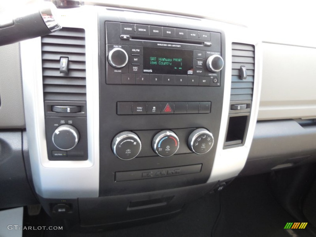 2012 Ram 1500 SLT Quad Cab 4x4 - Mineral Gray Metallic / Dark Slate Gray/Medium Graystone photo #16