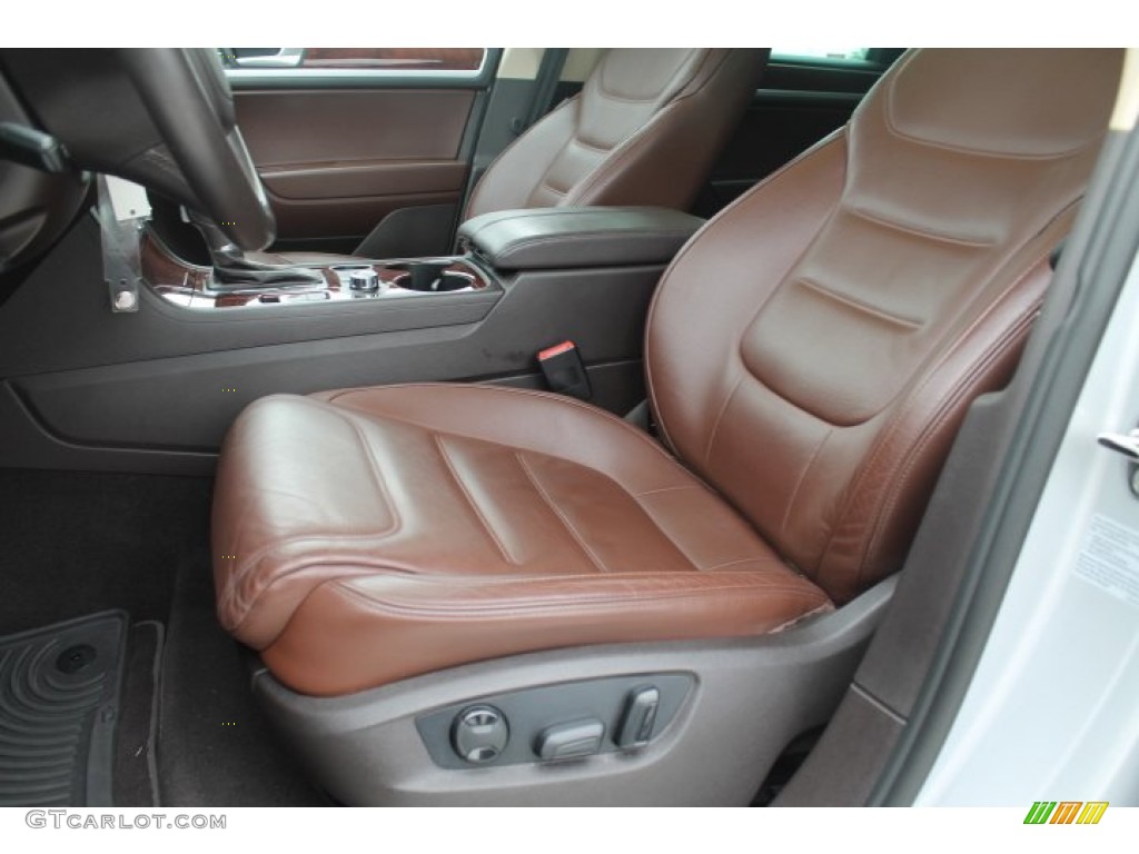 Saddle Brown Interior 2012 Volkswagen Touareg TDI Sport 4XMotion Photo #92507537