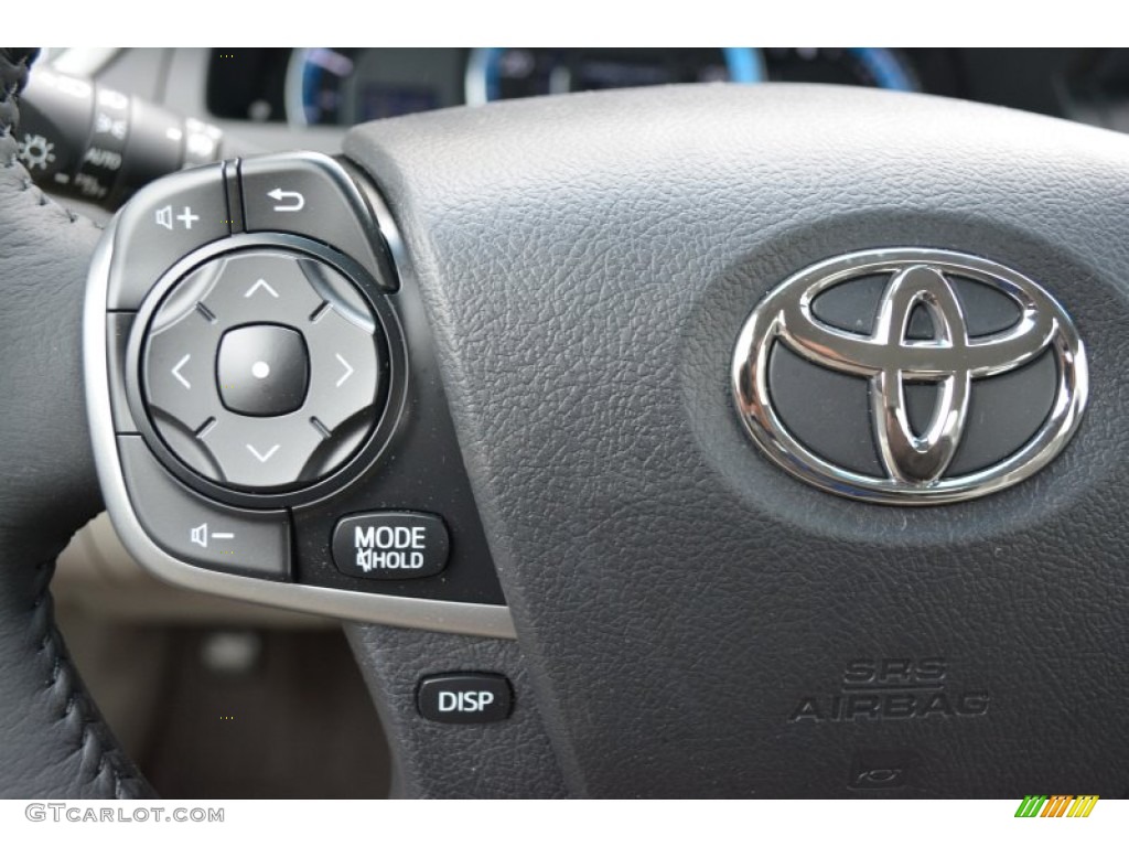 2014 Camry Hybrid XLE - Super White / Ash photo #19