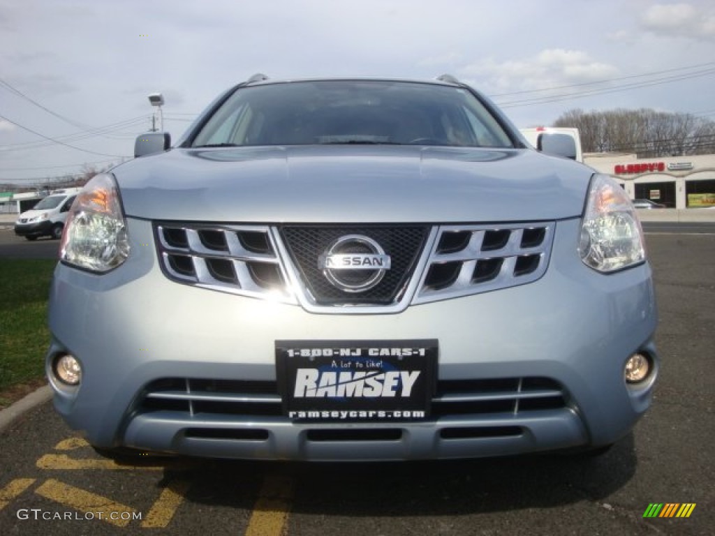 2011 Rogue SV AWD - Frosted Steel Metallic / Gray photo #2