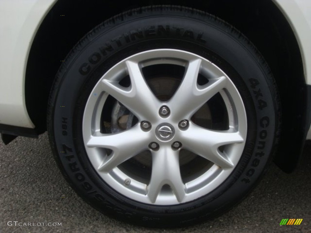 2011 Rogue SV AWD - Pearl White / Black photo #9