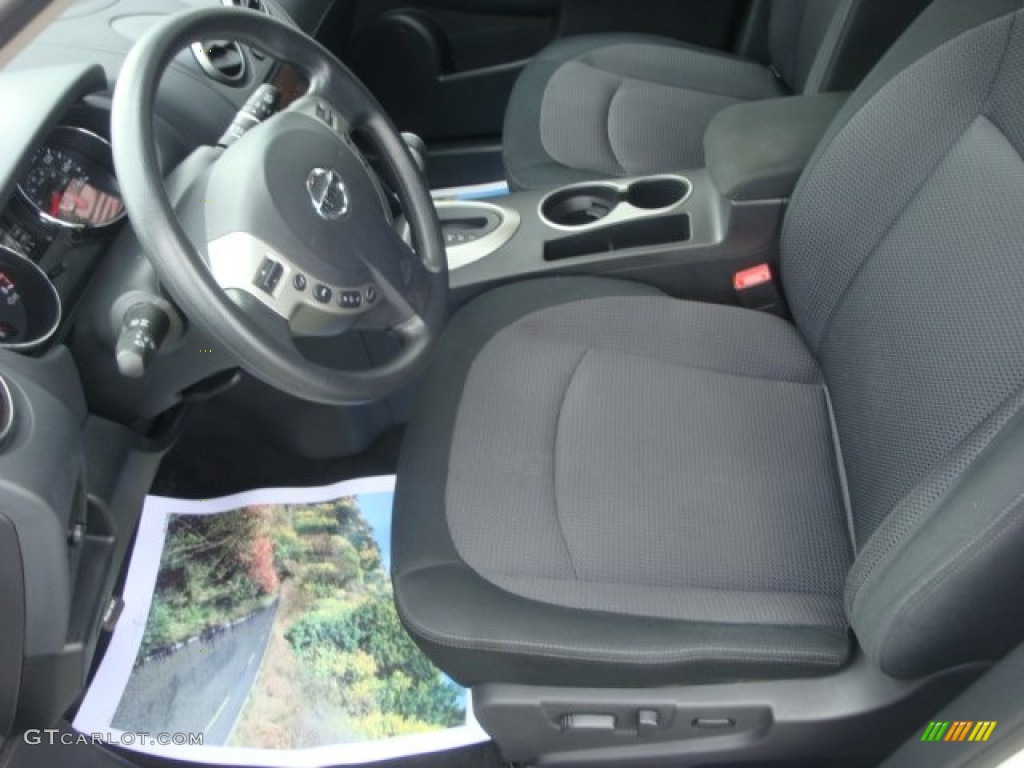 2011 Rogue SV AWD - Pearl White / Black photo #14