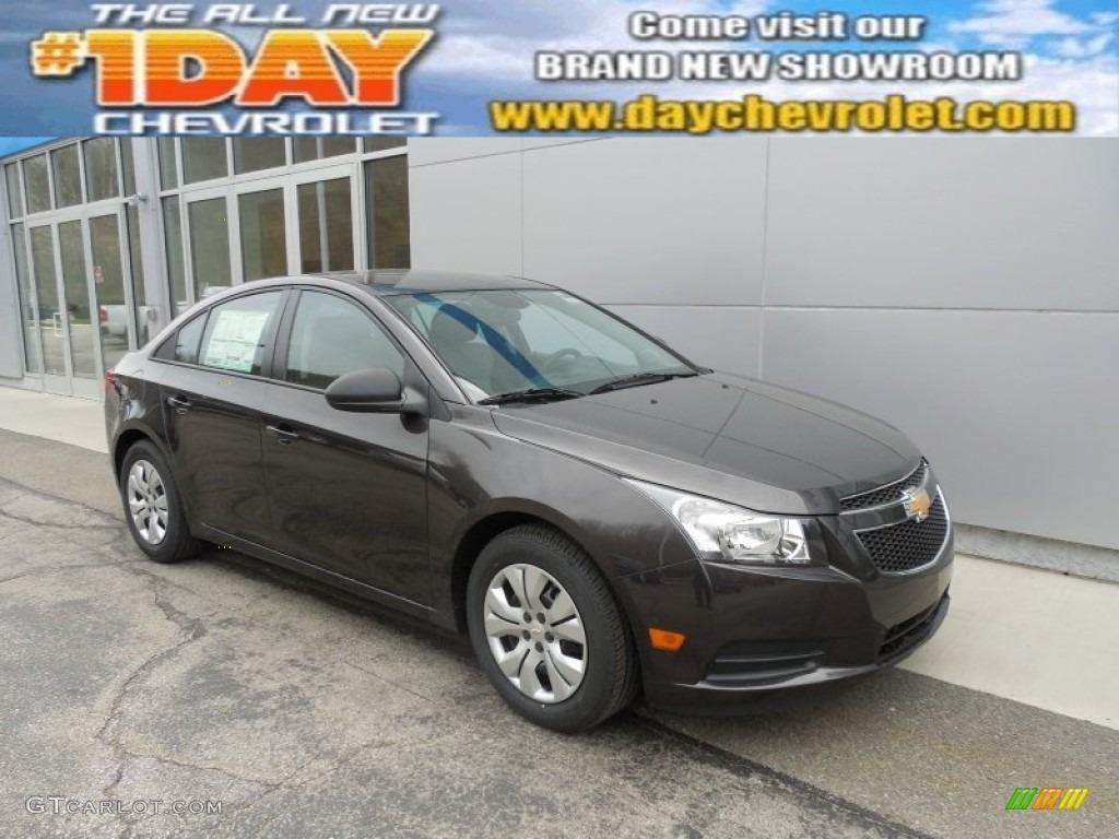 Tungsten Metallic Chevrolet Cruze