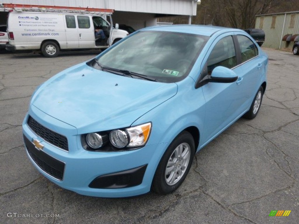 2014 Sonic LT Sedan - Cool Blue / Dark Pewter/Dark Titanium photo #4