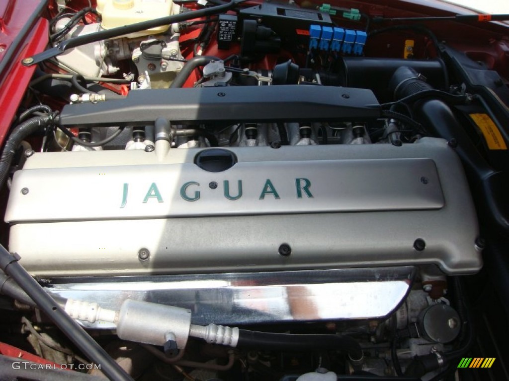 1995 Jaguar XJ XJS Convertible 4.0 Liter DOHC 24-Valve Inline 6 Cylinder Engine Photo #92516517
