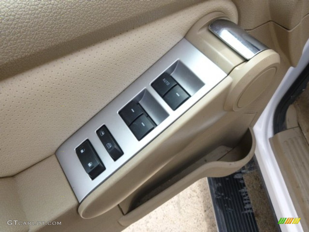 2010 Mountaineer V6 Premier AWD - White Suede / Camel photo #12