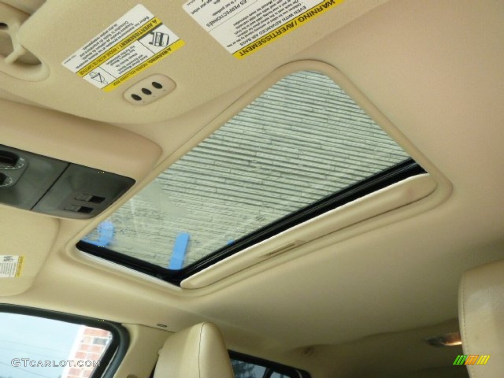 2010 Mountaineer V6 Premier AWD - White Suede / Camel photo #13