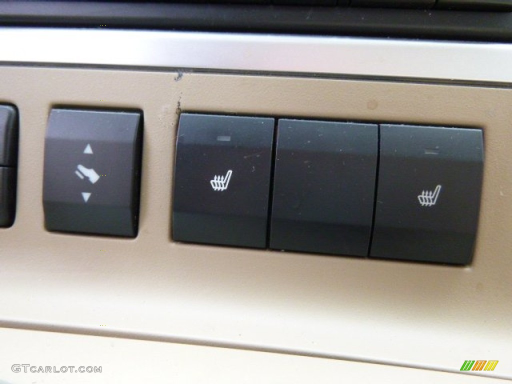 2010 Mountaineer V6 Premier AWD - White Suede / Camel photo #17