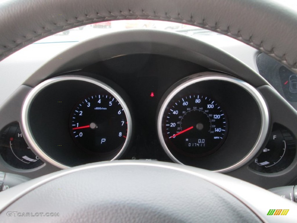 2013 Subaru Tribeca 3.6R Limited Gauges Photos
