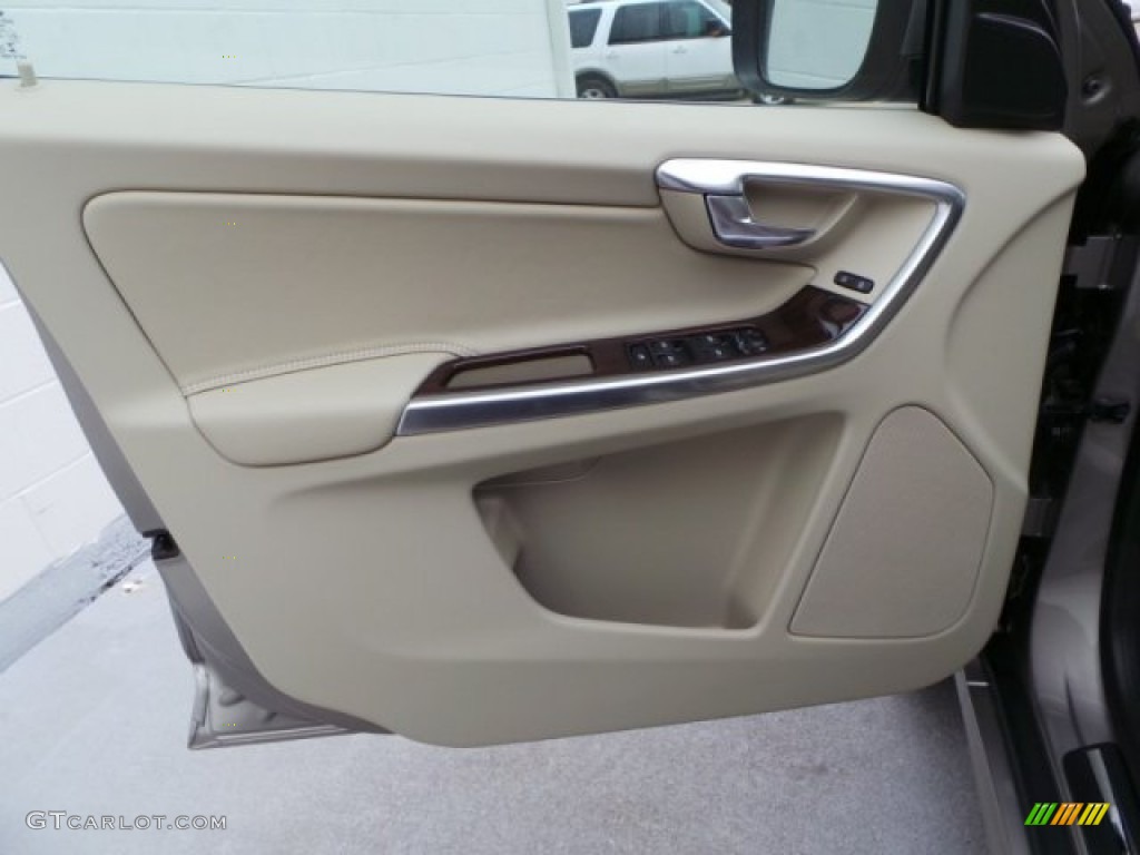 2015 Volvo XC60 T5 Drive-E Soft Beige Door Panel Photo #92536269