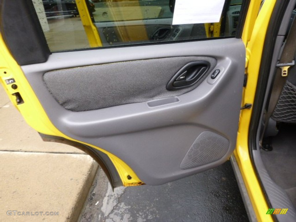 2001 Escape XLT V6 4WD - Chrome Yellow Metallic / Medium Graphite Grey photo #13