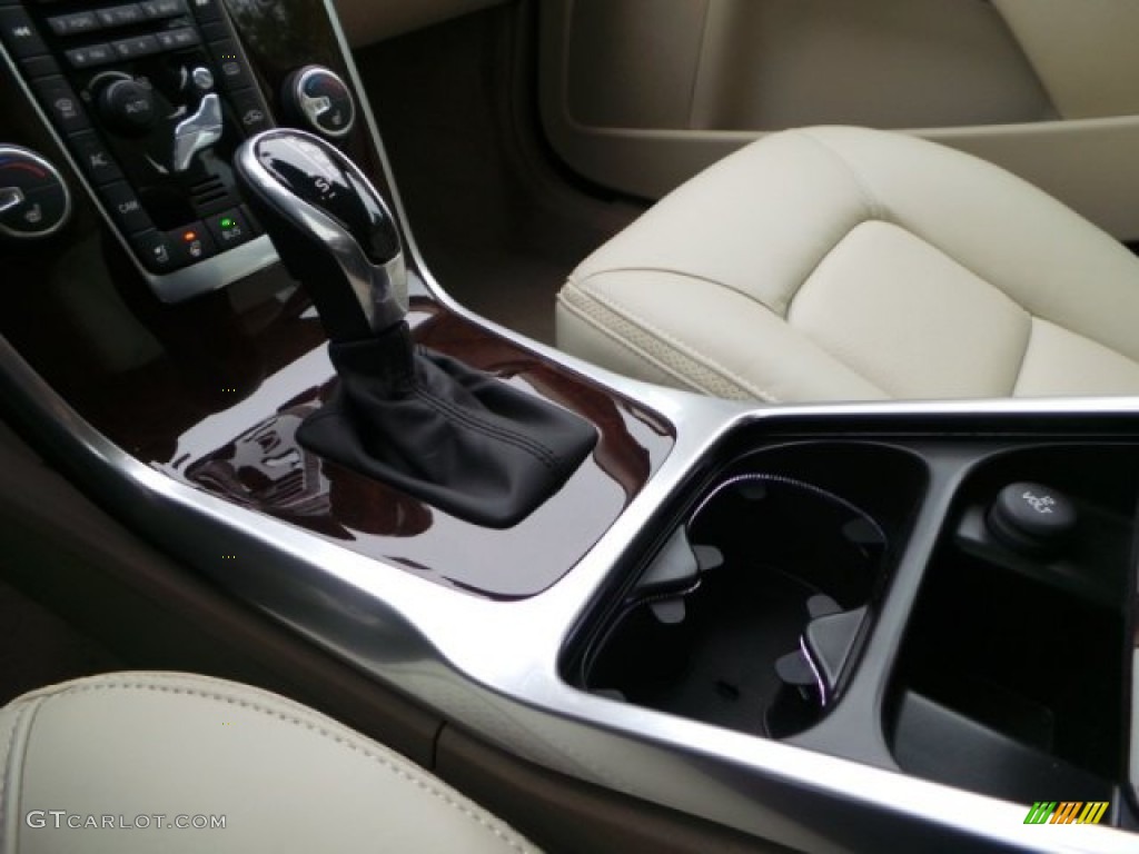 2015 Volvo XC70 T6 AWD 6 Speed Geartronic Automatic Transmission Photo #92539044