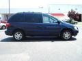Midnight Blue Pearl - Caravan SXT Photo No. 4